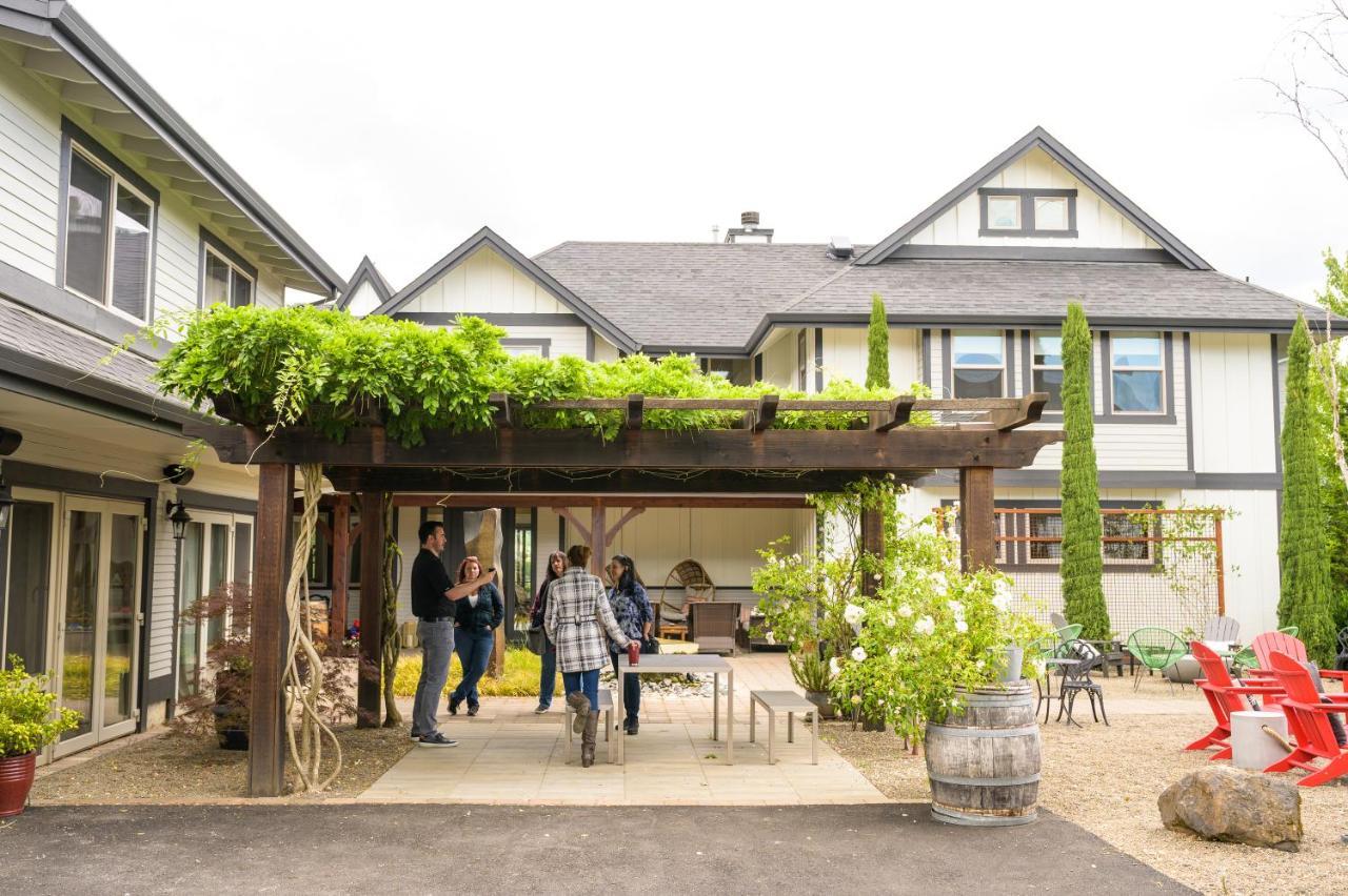 The Setting Inn Willamette Valley Newberg Dış mekan fotoğraf